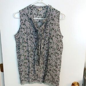 POL Floral Sleeveless Blouse With Tie Front, Size S